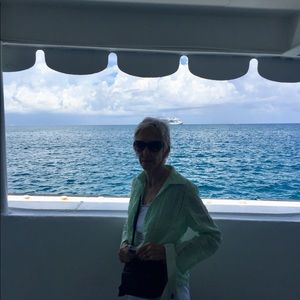 Meet your Posher, Paulette